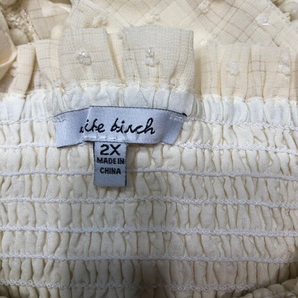 Swiss Dot Woven Romper - Picture 8 of 8